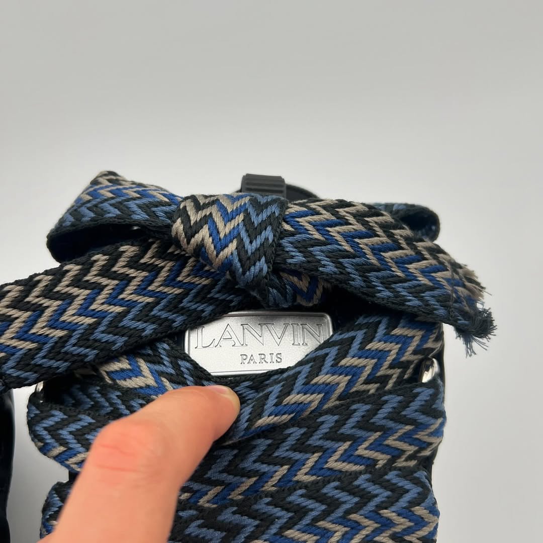 Lanvin Curb Navy Blue