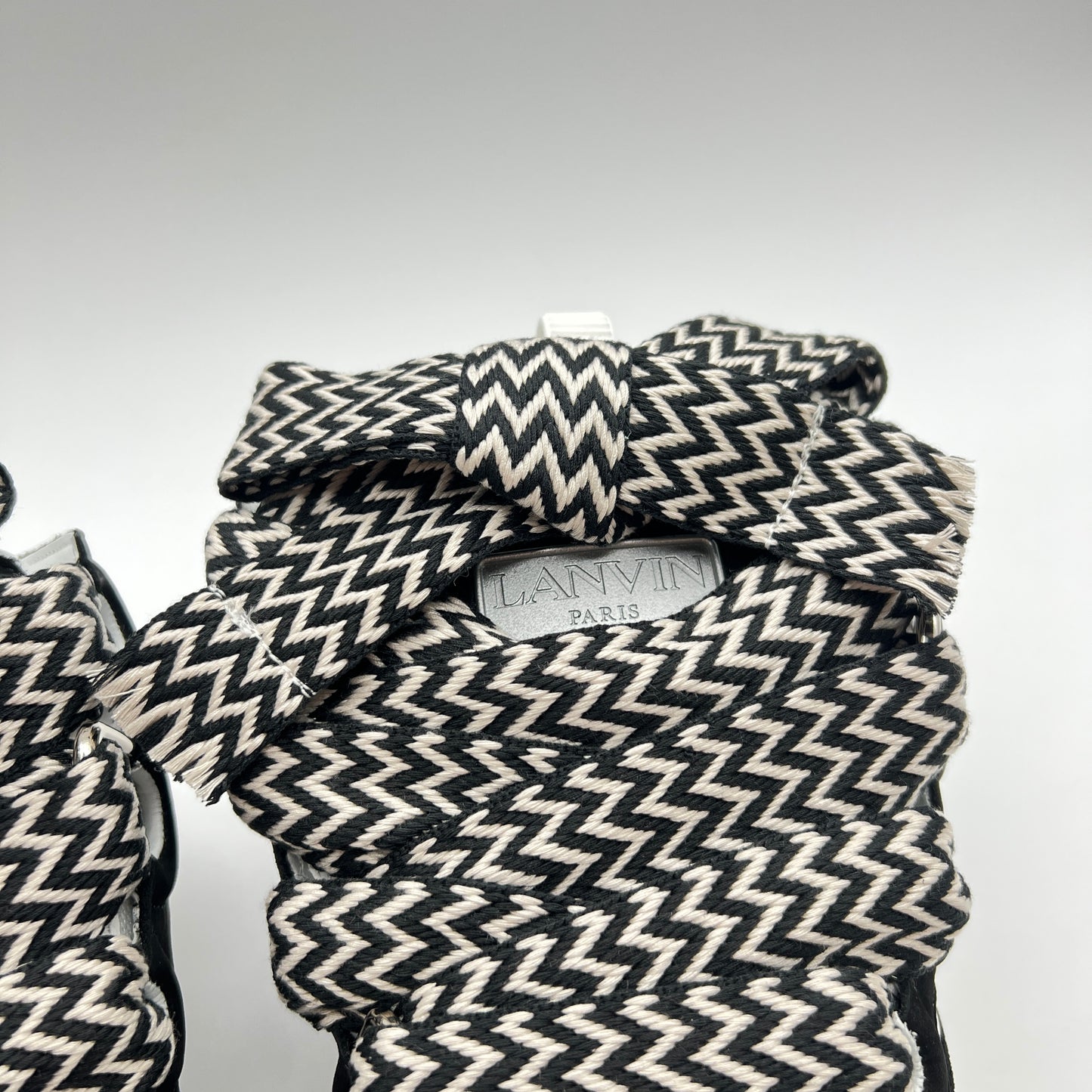 Lanvin Curb Black White