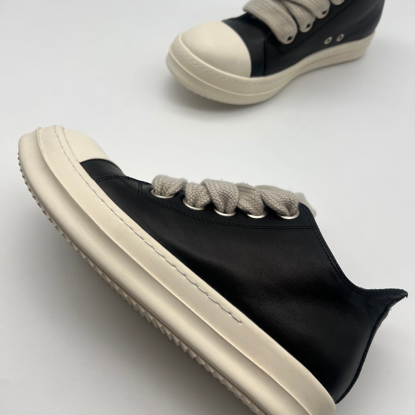 Rick Owens Jumbo Lace Low Top