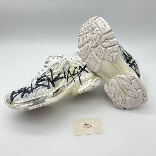 Balenciaga Runner Graffiti White